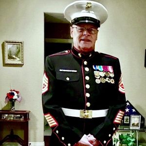 Meet your Posher, Eugene